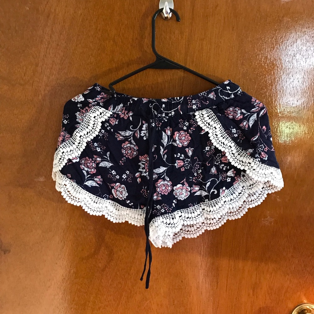 Flowy shorts